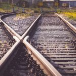 Ministério dos Transportes prevê 21 leilões para 2026, com 13 rodoviários e 8 ferroviários